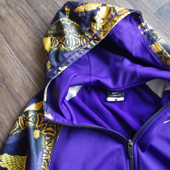 Niki Therma Fit  Vintage Youth Zip Hoodies - Picture 3 of 4